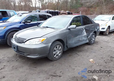 2005 Toyota Camry Le z USA, uszkodzony, nr VIN 4T1BE32K95U564462